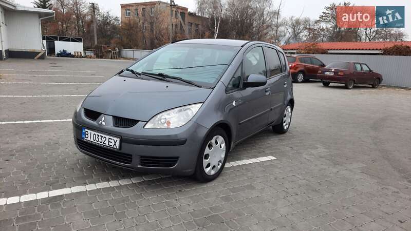 Mitsubishi Colt (2008)