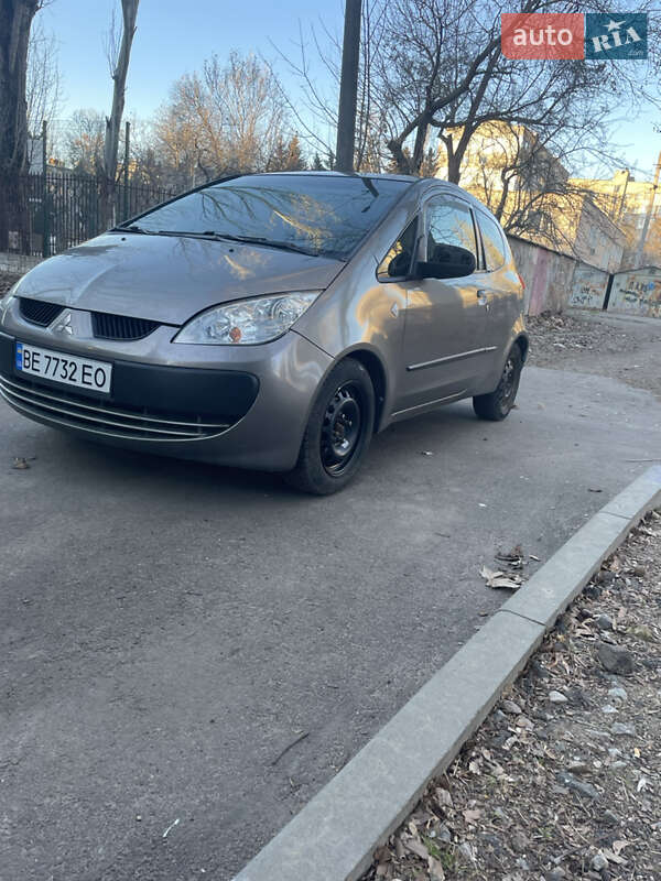 Mitsubishi Colt (2005)