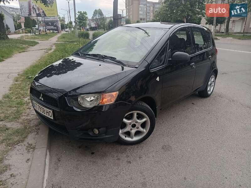 Mitsubishi Colt (2011)