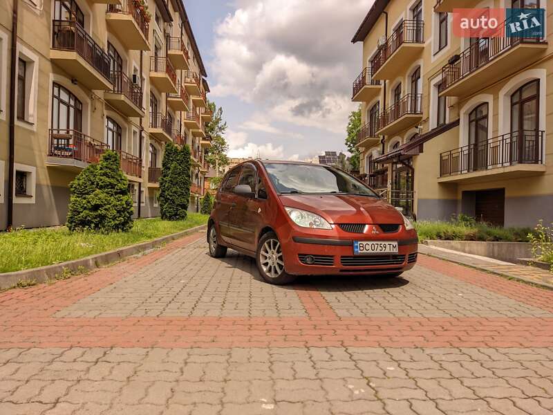 Mitsubishi Colt (2006)