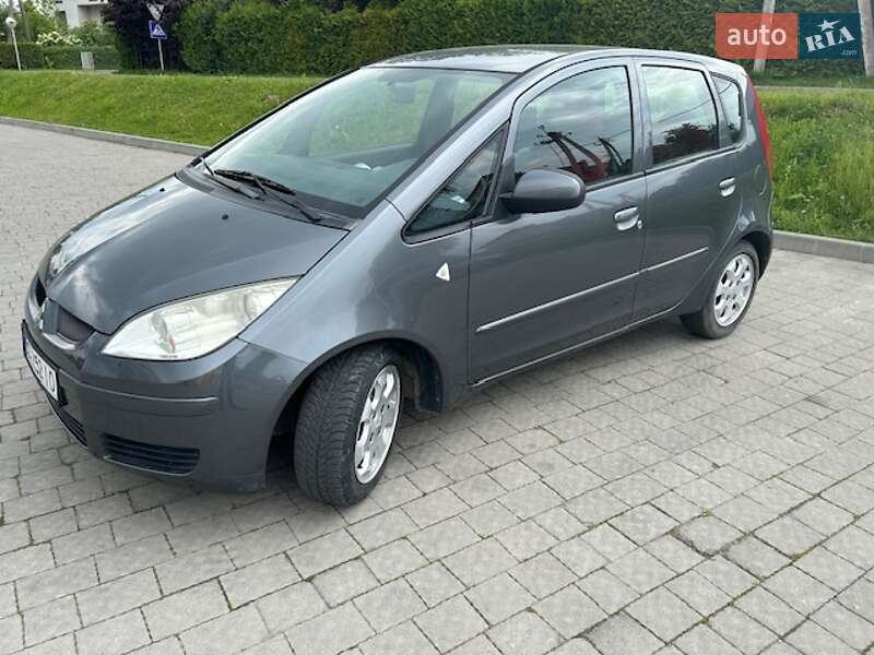 Mitsubishi Colt (2006)