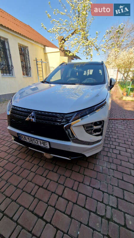 Mitsubishi Eclipse cross (2023)
