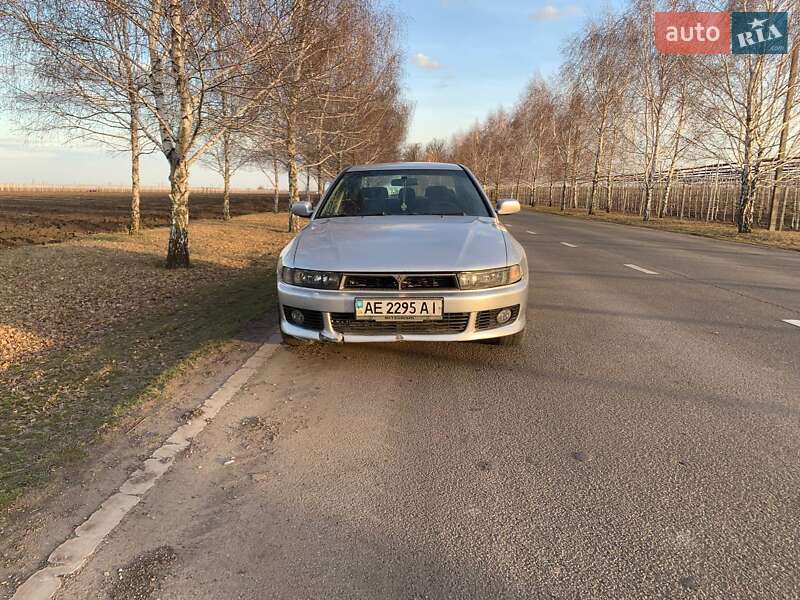 Mitsubishi Galant (2001)