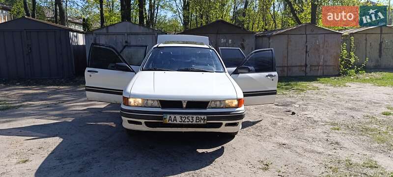 Mitsubishi Galant (1993)