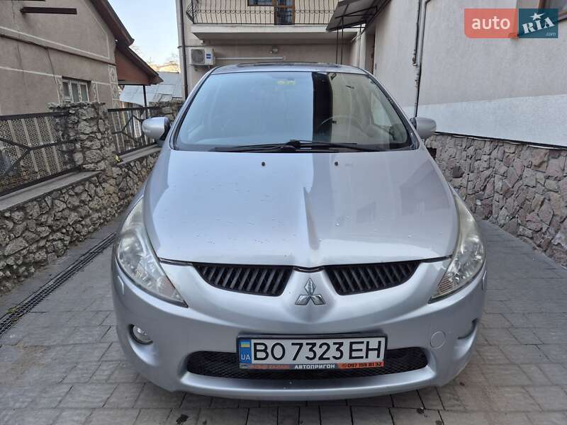 Mitsubishi Grandis (2008)