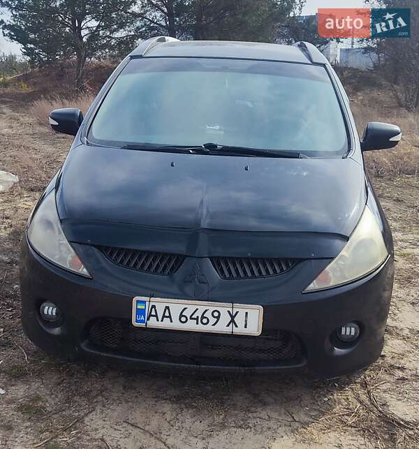 Mitsubishi Grandis (2008)