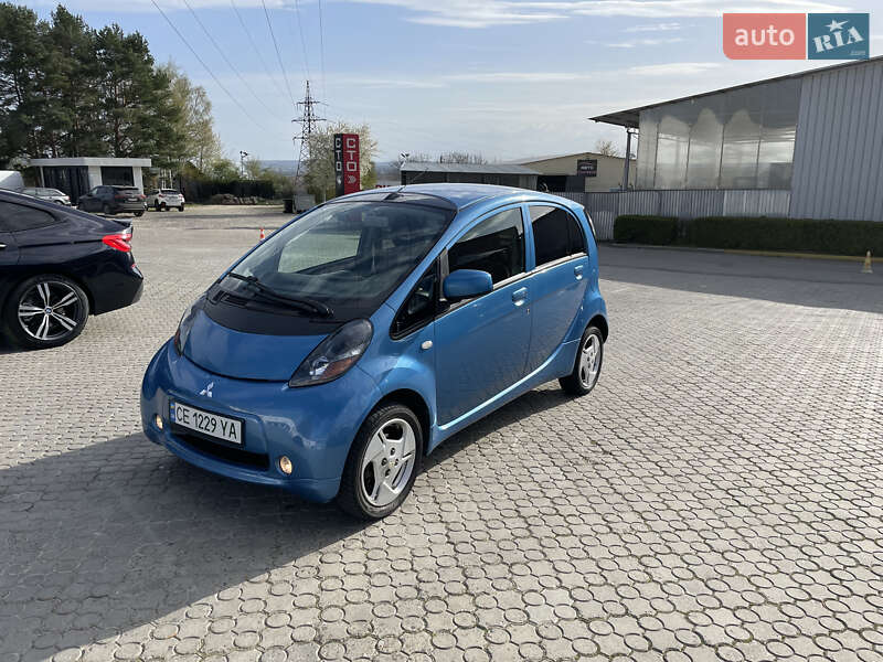 Mitsubishi I-miev (2012)