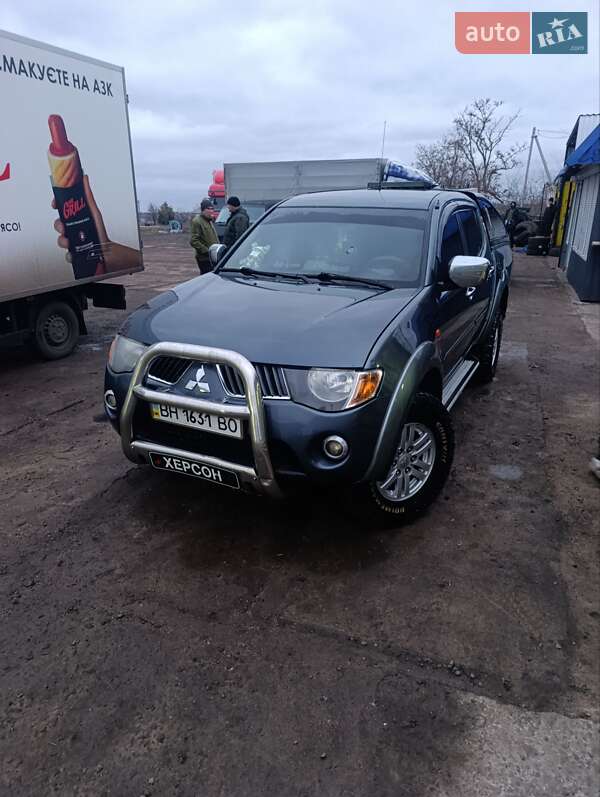 Mitsubishi L 200 (2008)