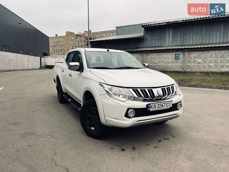 Mitsubishi L 200 (2016)