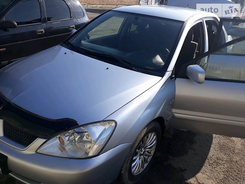 Mitsubishi Lancer (2005)