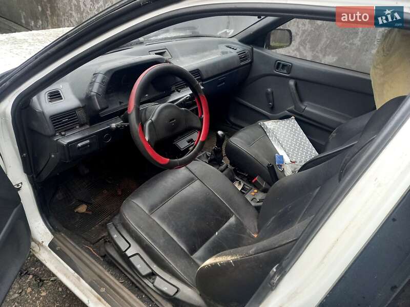 Mitsubishi Lancer (1988)
