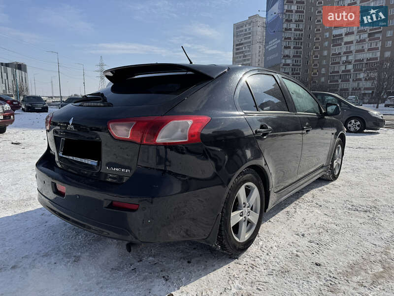 Mitsubishi Lancer (2009)