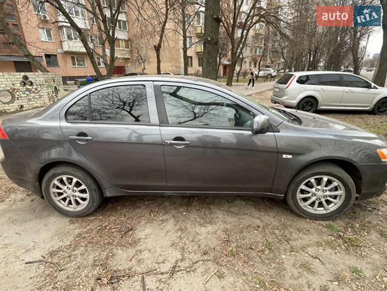 Mitsubishi Lancer (2008)