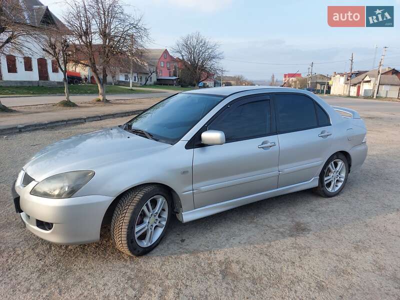 Mitsubishi Lancer (2005)