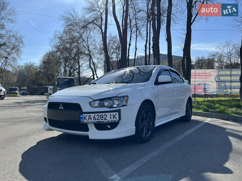 Mitsubishi Lancer (2007)