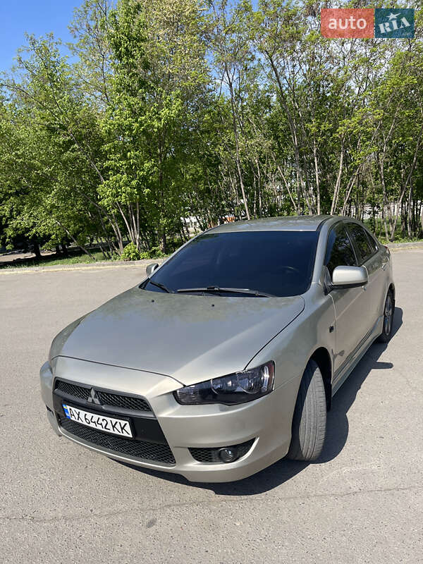 Mitsubishi Lancer (2008)