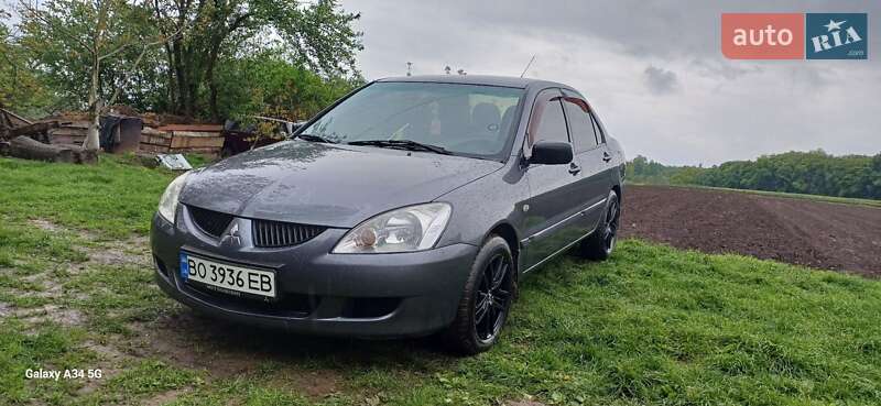 Mitsubishi Lancer (2004)