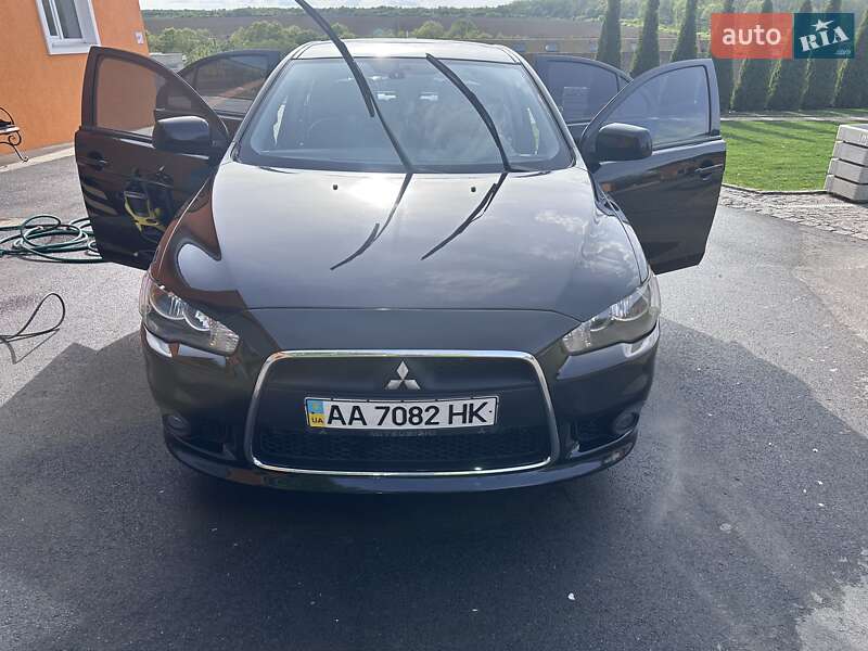 Mitsubishi Lancer (2008)