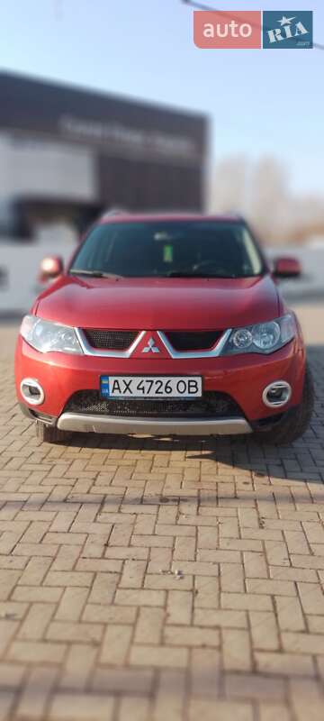 Mitsubishi Outlander xl (2008)