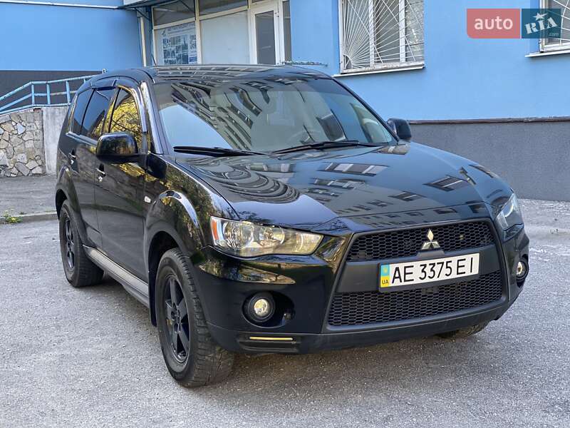Mitsubishi Outlander (2010)