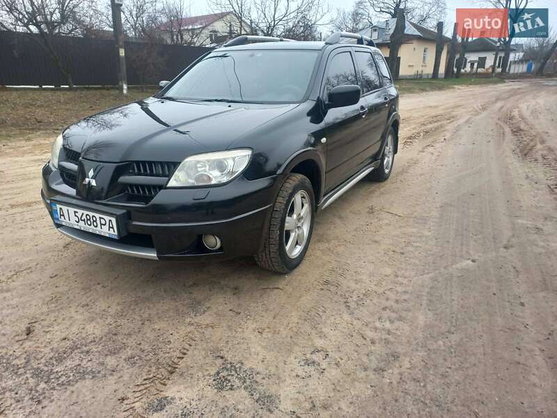 Mitsubishi Outlander (2006)