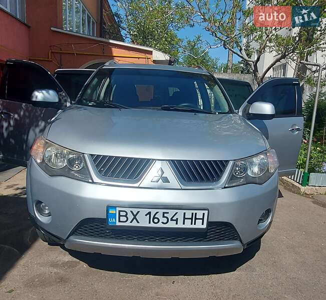 Mitsubishi Outlander (2006)