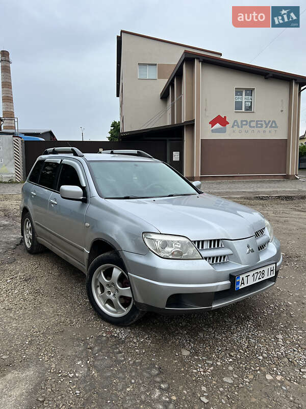 Mitsubishi Outlander (2006)