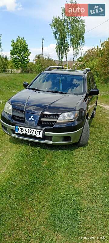 Mitsubishi Outlander (2004)
