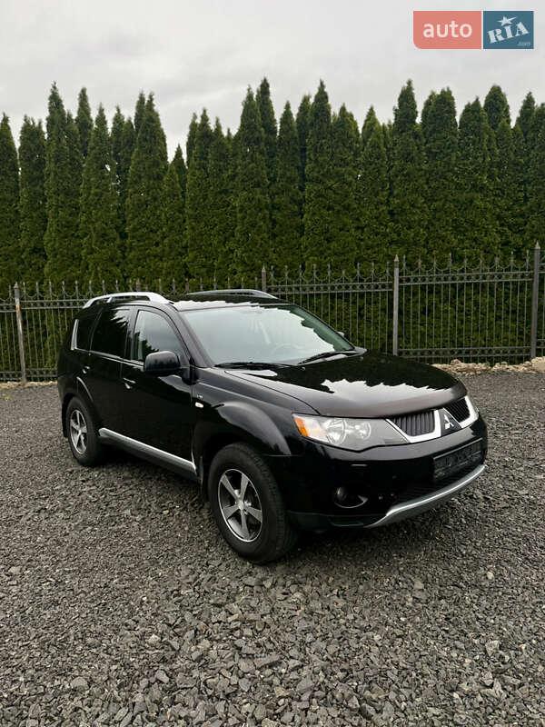 Mitsubishi Outlander (2007)