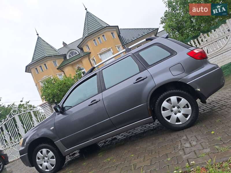 Mitsubishi Outlander (2006)