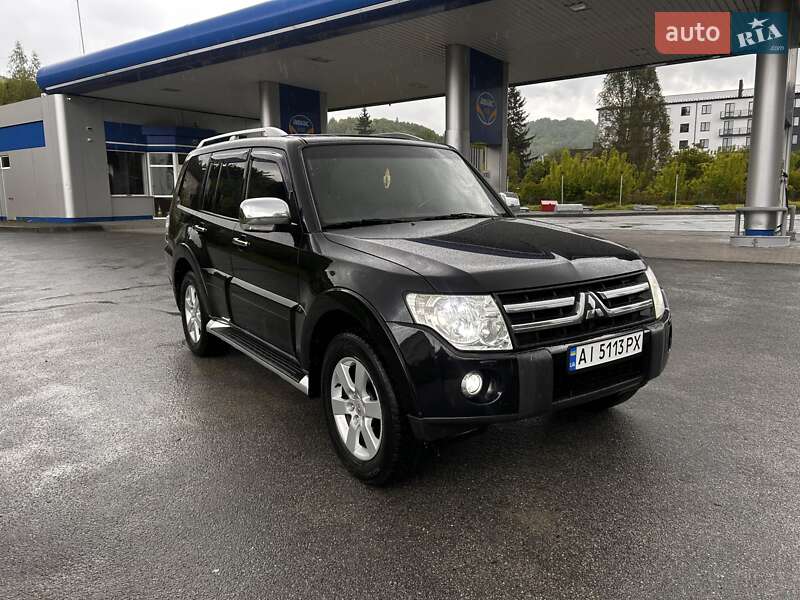 Mitsubishi Pajero (2007)