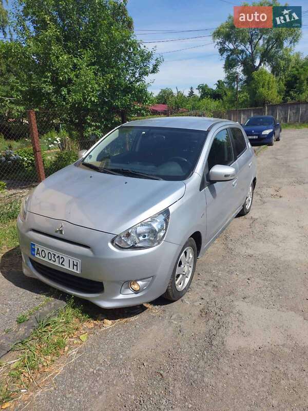 Mitsubishi Space star (2015)