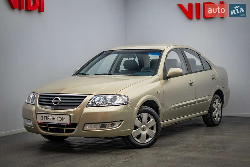 Nissan Almera (2007)