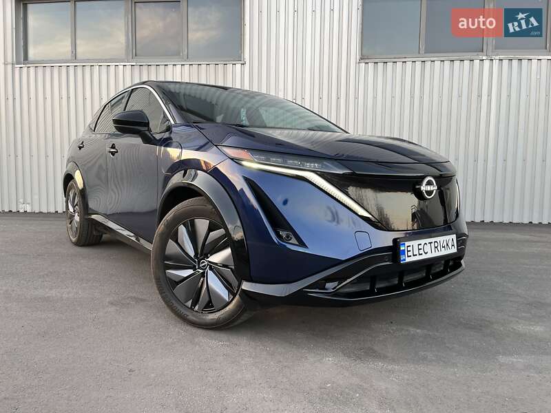 Nissan Ariya (2023)