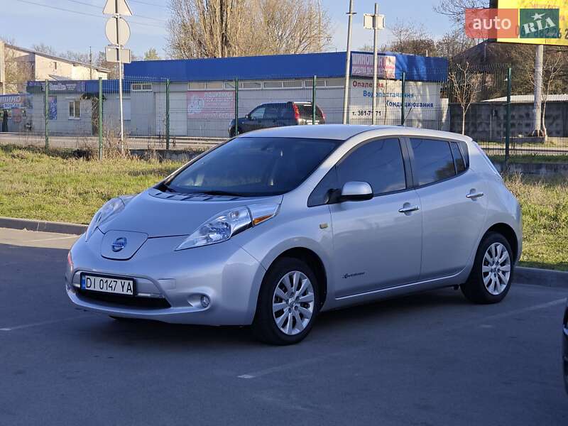 Nissan Leaf (2013)