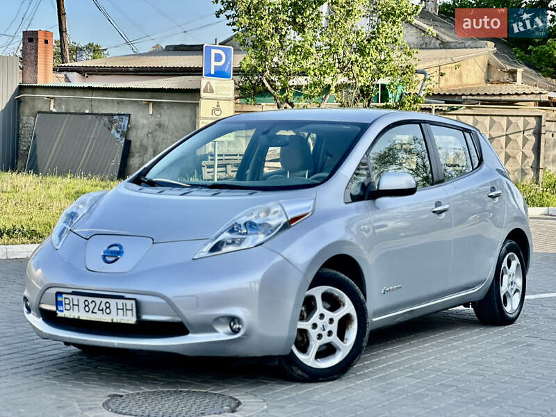 Nissan Leaf (2012)