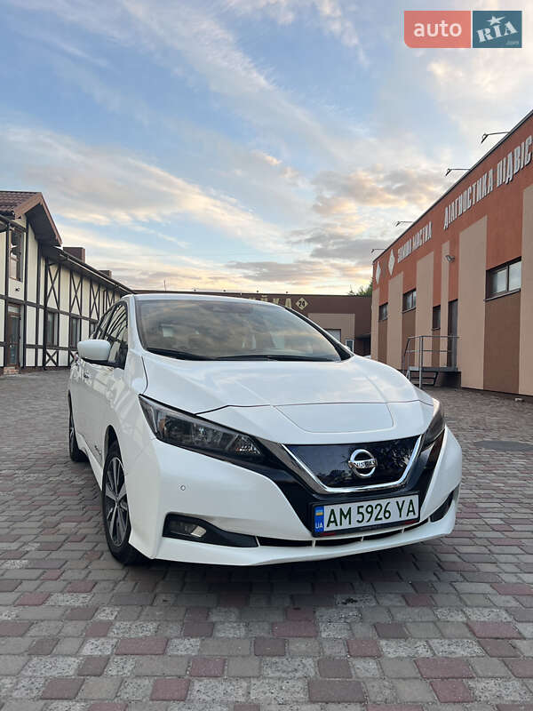 Nissan Leaf (2019)