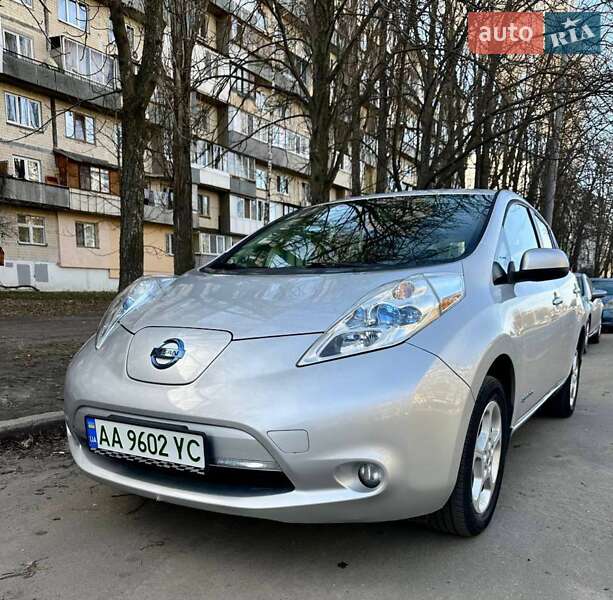 Nissan Leaf (2014)