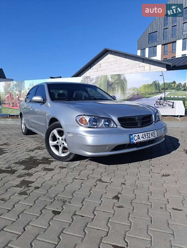 Nissan Maxima (2001)