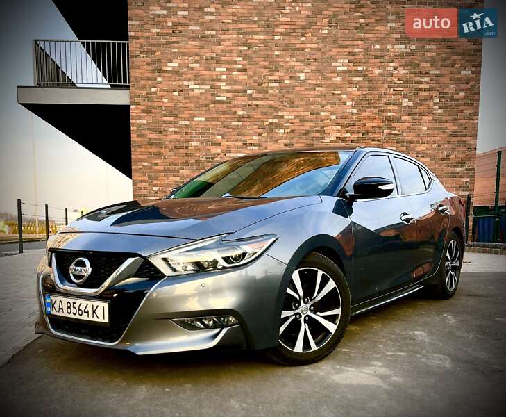Nissan Maxima (2017)
