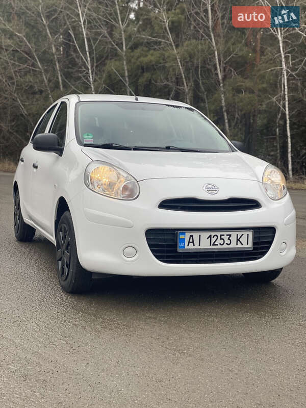 Nissan Micra (2011)