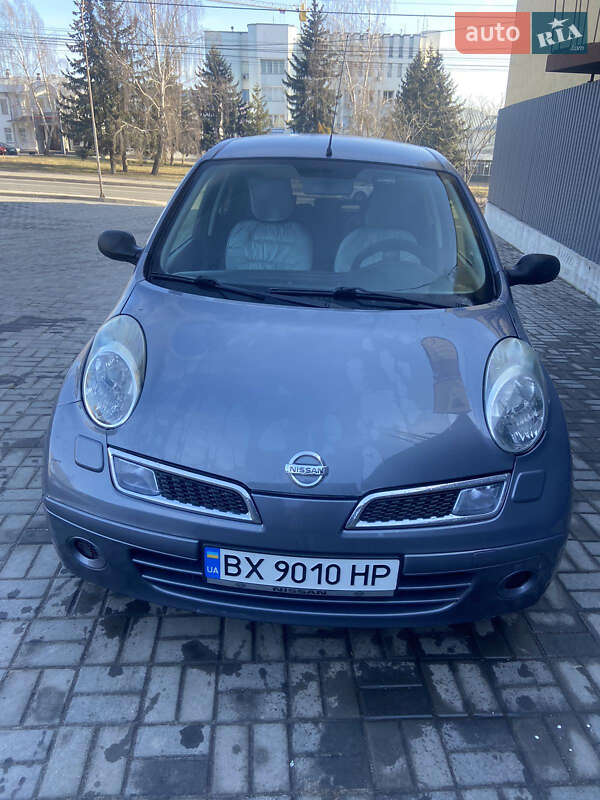 Nissan Micra (2010)