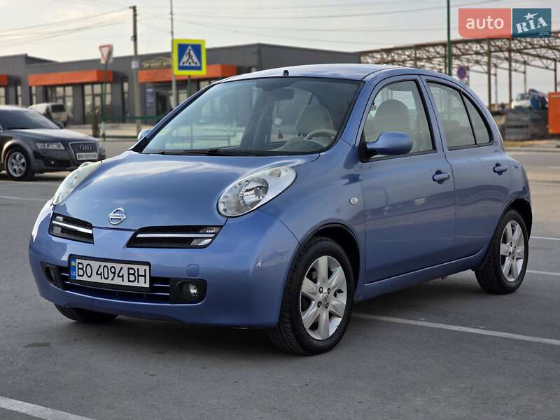 Nissan Micra (2004)