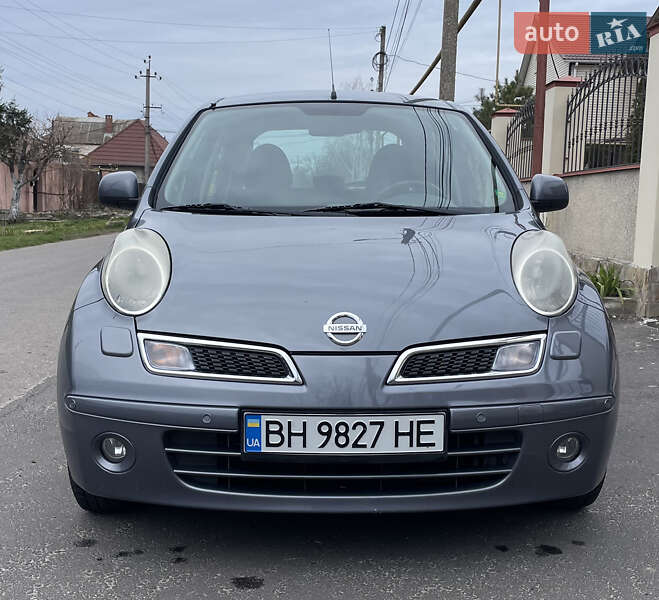 Nissan Micra (2010)