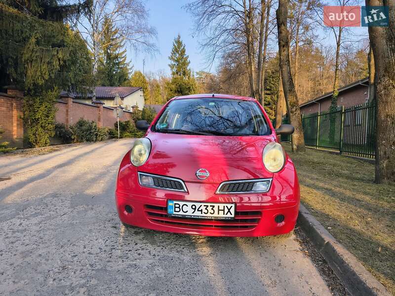 Nissan Micra (2009)