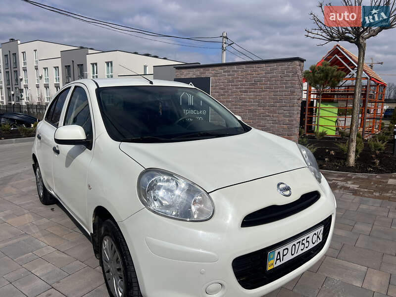 Nissan Micra (2013)