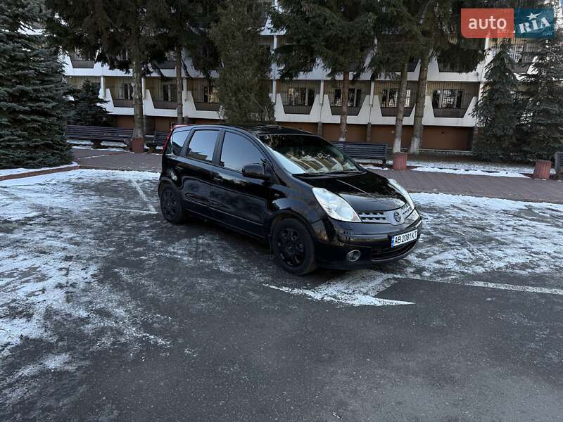 Nissan Note (2006)