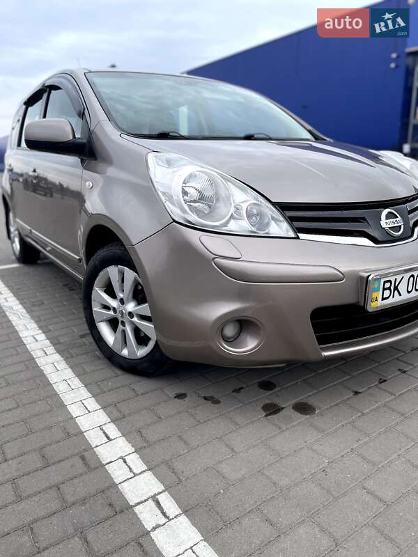 Nissan Note (2011)