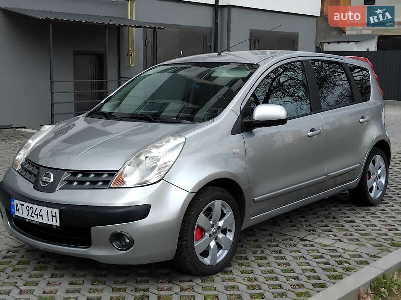 Nissan Note (2007)