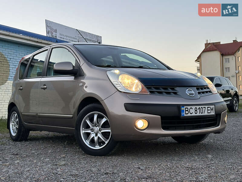 Nissan Note (2006)